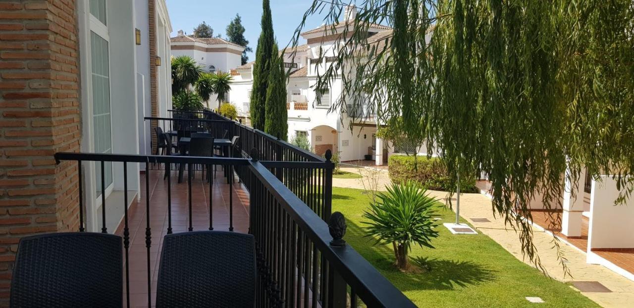 Tess Apartamento Ananda Lauro Golf Appartement Alhaurín de la Torre Buitenkant foto